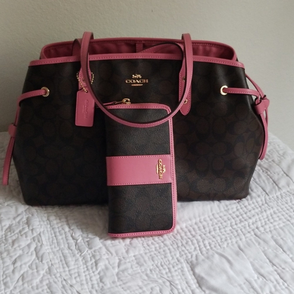 COACH Drawstring Carryall and Zipper Wallet